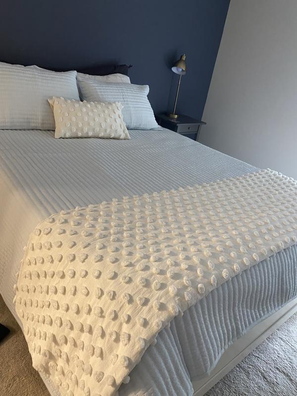 Nestwell™ Stripe Texture 3Piece Quilt Set Bed Bath and Beyond Canada