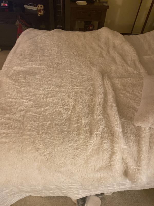 UGG® Aussie Textured Faux Fur Reversible Throw Blanket Bed Bath & Beyond