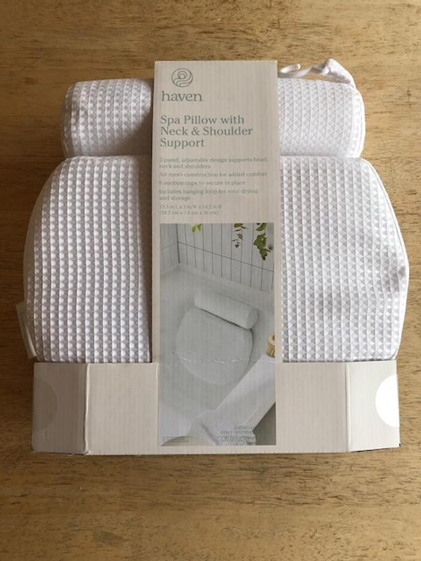 Haven™ Neck & Shoulder Support Bath Pillow in White Customer Reviews