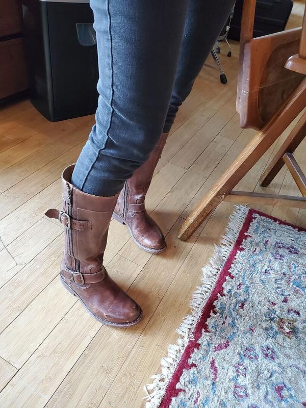 Customer photo for "Perfect fit, lovely leather, grippy"