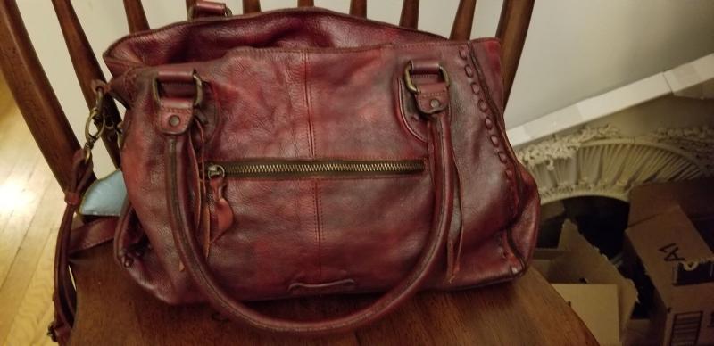 Customer photo for "Loved the bag, hated the color"