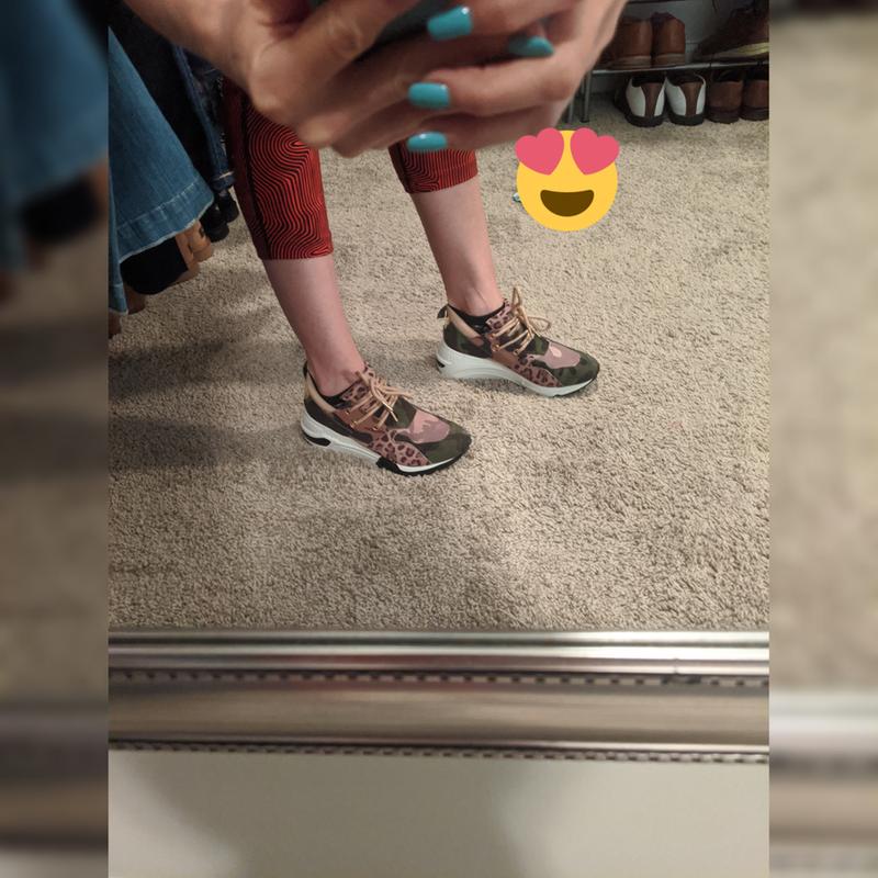 belk steve madden cliff sneakers