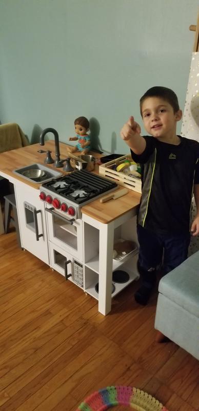 chefs cook and create island play kitchen