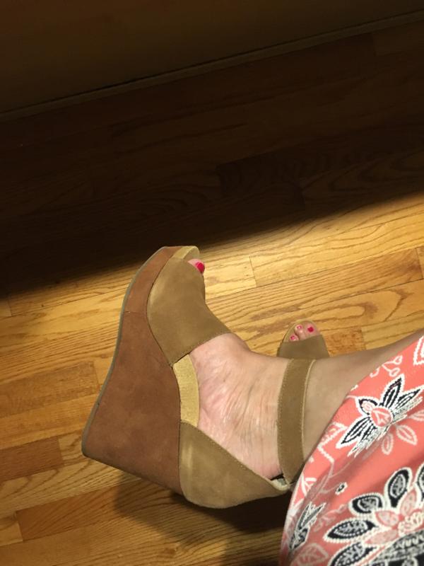 lucky brand yemisa suede wedges