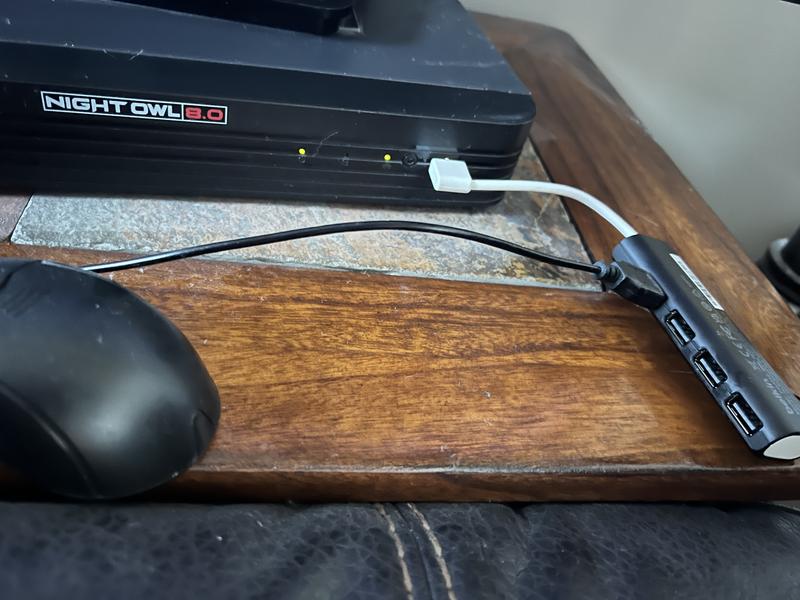 4-Port Ultra-Slim Travel Hub | Belkin US