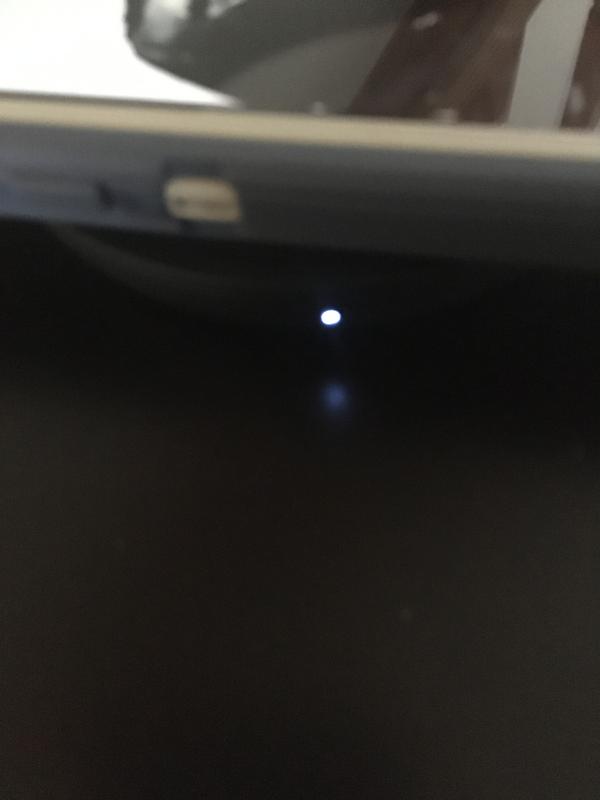 Indicator light when in use.. easy to see
