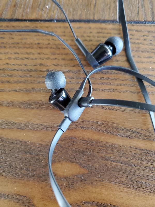 Cable Management Feature