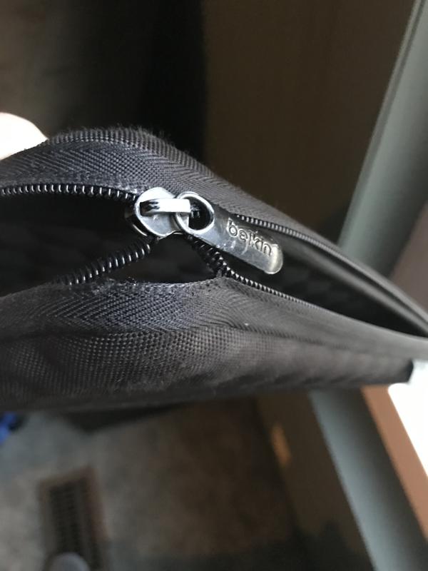 Belkin Air 14 In Protect Notebook Sleeve, Black