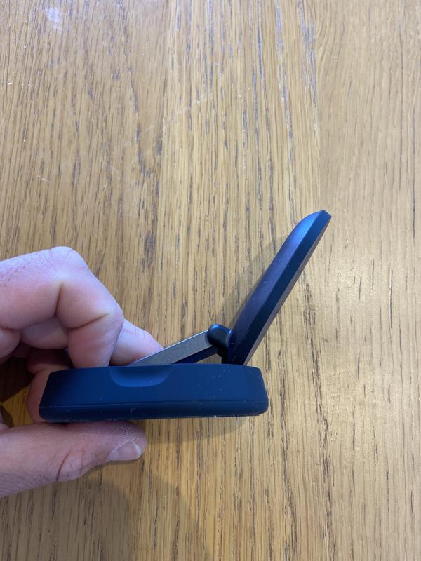 Flexible stand angle for using as Continuity camera 👍👍