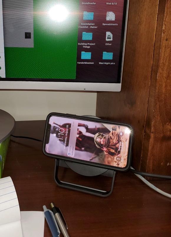 Belking Wireless Charging and Speaker Stand