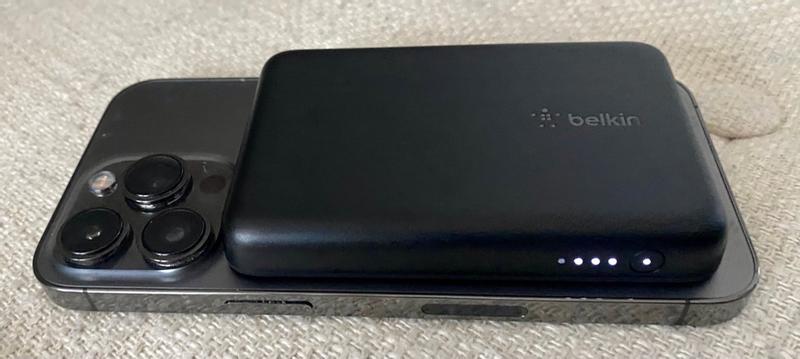 Magnetic Portable Wireless de Belkin, análisis: una gran batería MagSafe  para disfrutar más horas de nuestro iPhone