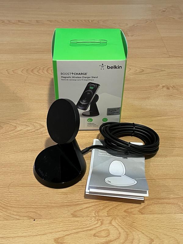 Belkin Boost Charge Magnetic Wireless Charging Stand WIB003BTBK