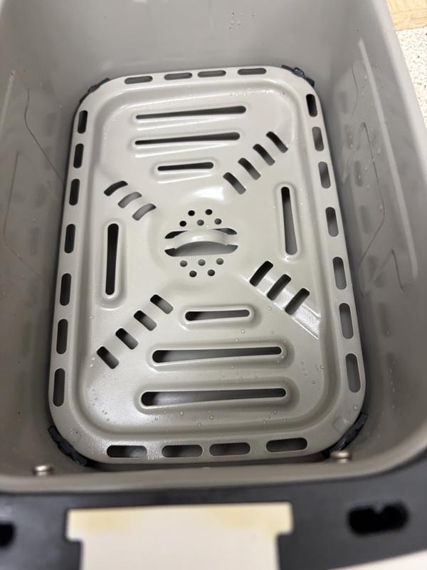 Customer carousel item 4.