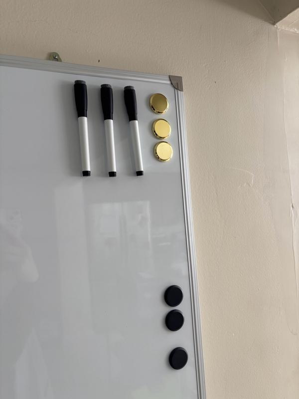 Customer carousel item 8.