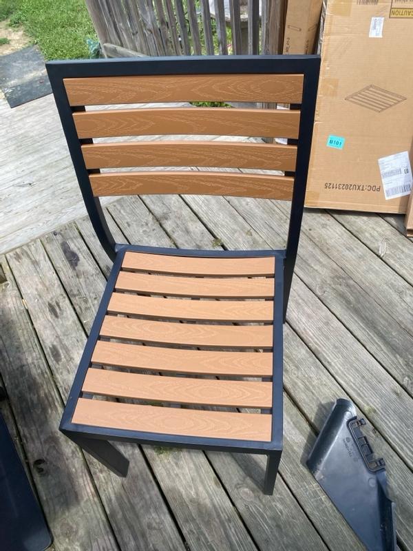 Outdoor Table and Chair Set XU-DG-10456036- – BizChair Outdoor Table and Chair Set XU-DG-10456036- – BizChair