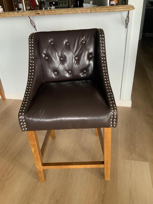 Front view with nailhead trim.