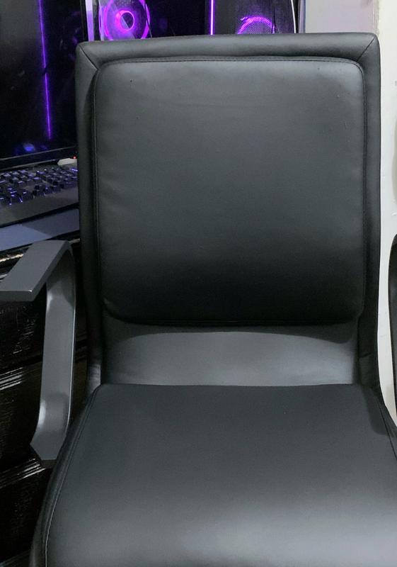 Faux Leather (LeatherSoft) Executive Swivel Chair