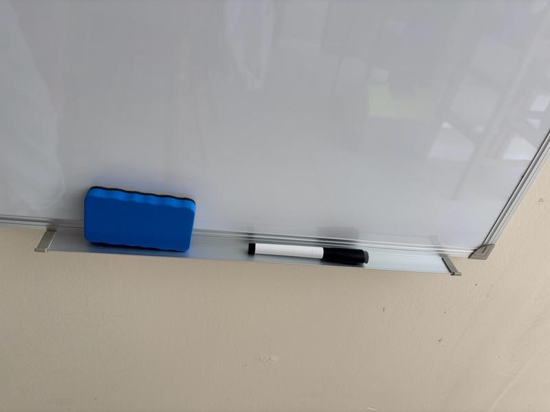 Customer carousel item 9.