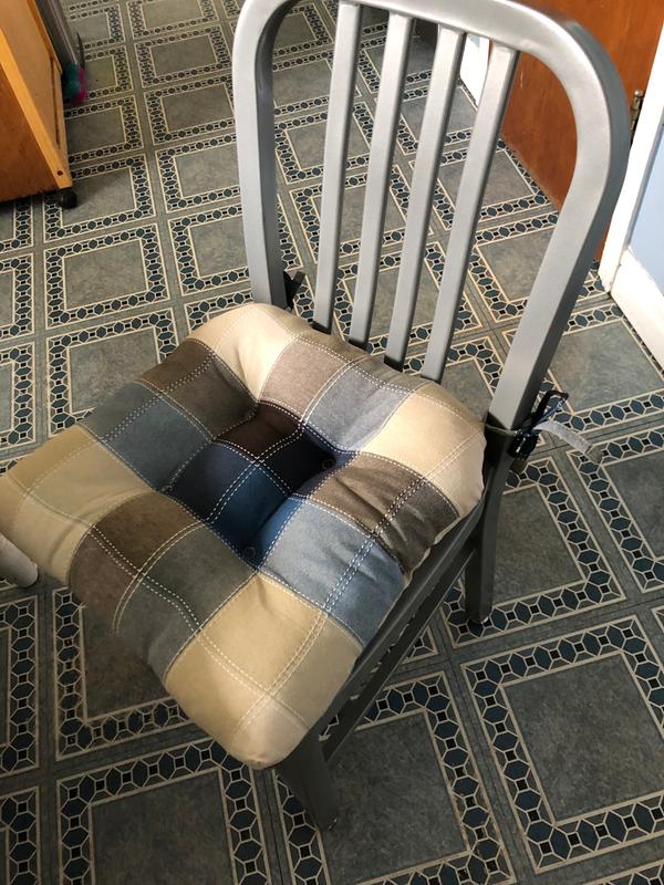 Cushion is mine, not included