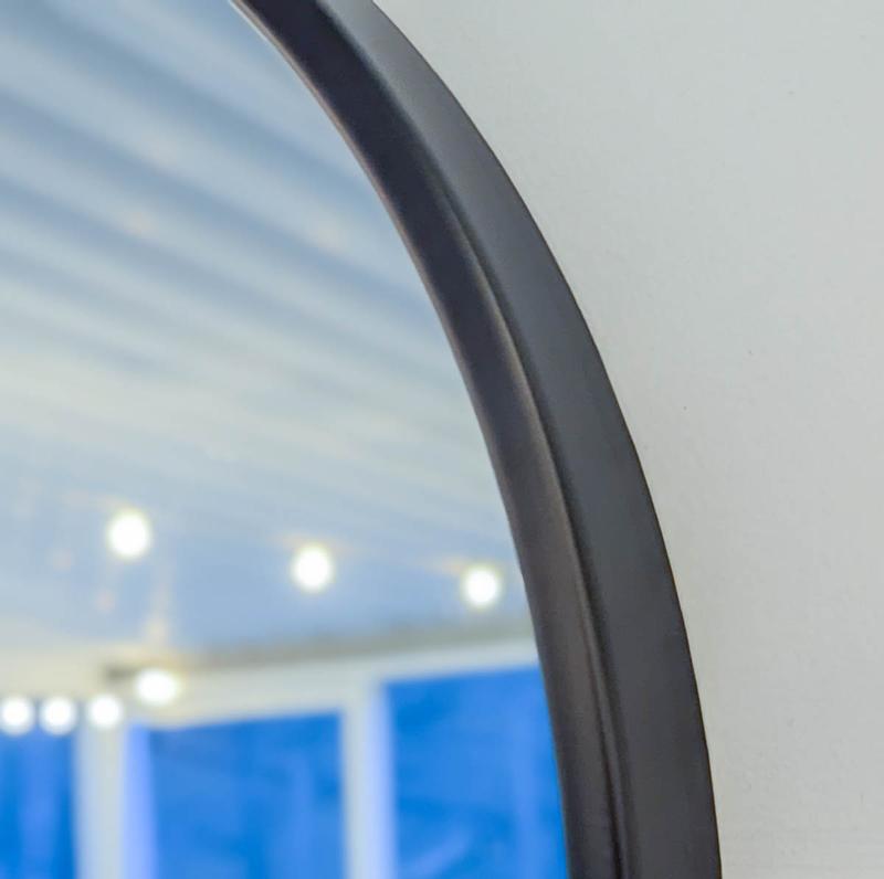 close up of mirror frame