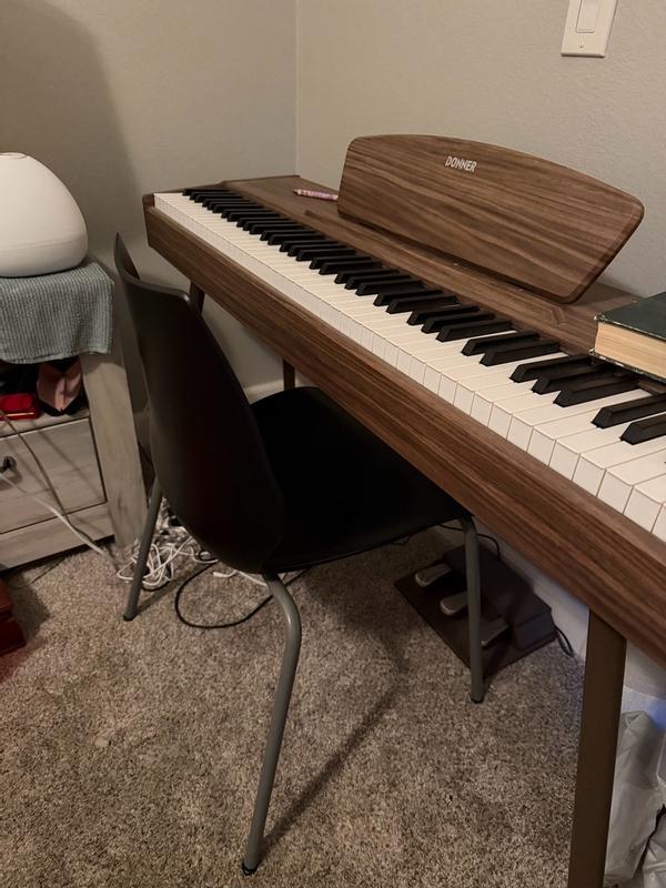 Customer carousel item 1.