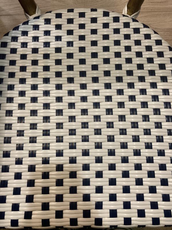 Customer carousel item 6.