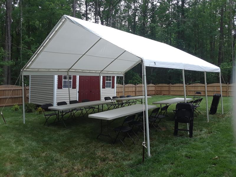 Simple backyard party for friends & family!