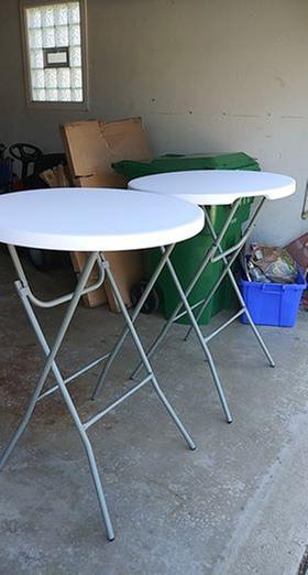 Tall folding store bar table