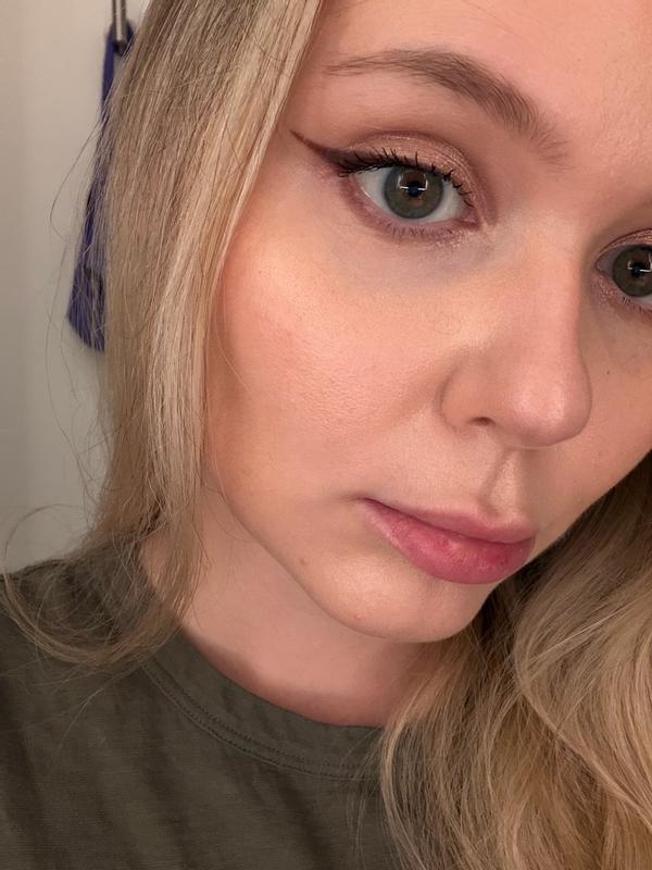 Customer photo for "Good everyday mascara"