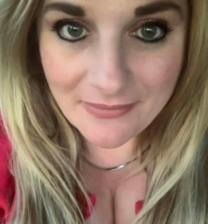 Eye browns fit for a Queen!