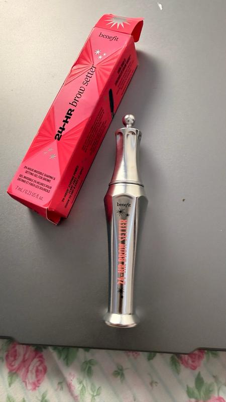 Customer photo for "makes it easy to shape every brow hair."