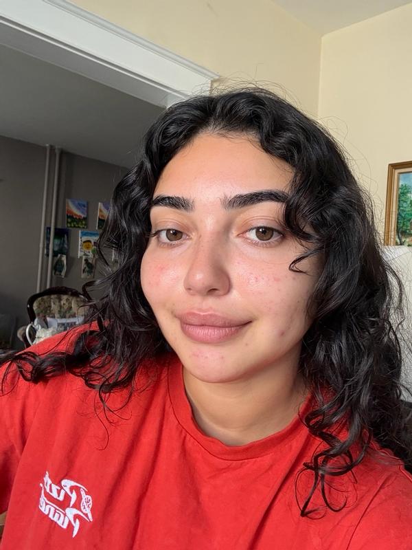 Customer photo for "Easy way to enhance your beauty."