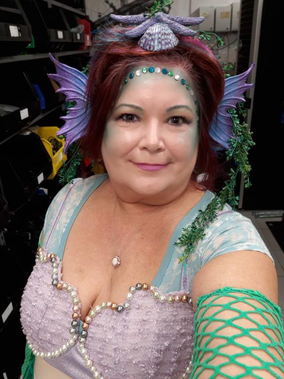 Wore POREfessional primer under the makeup