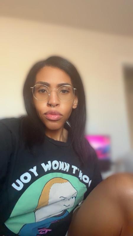 Review Thumbnail Image 0 384418351