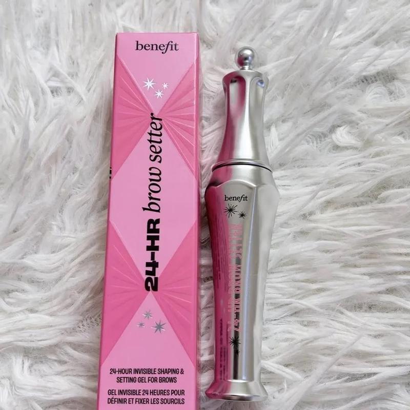 Customer photo for "Laminate brow gel"