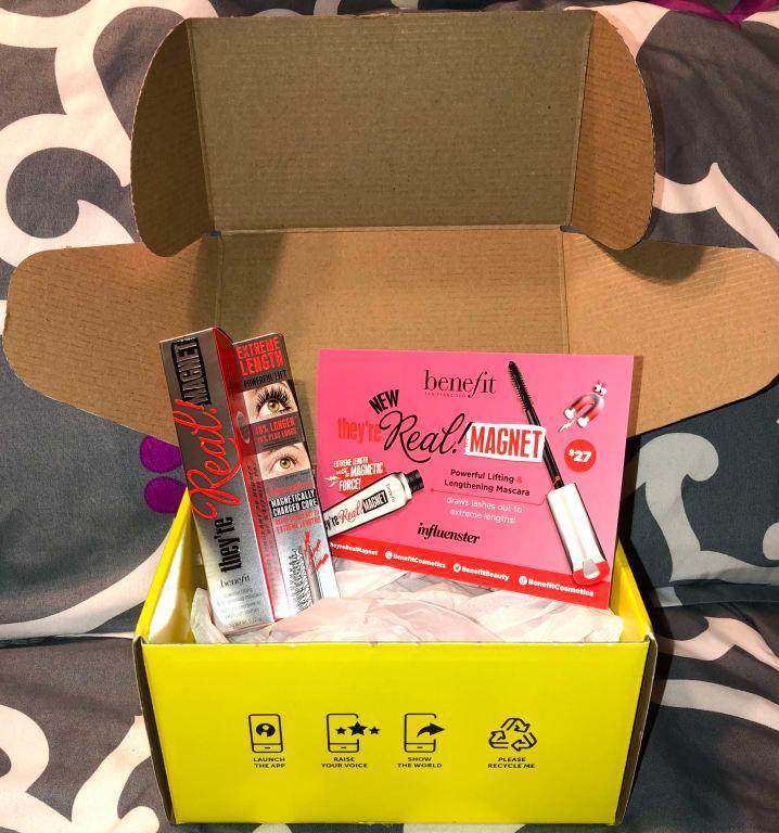 Customer photo for "Great buildable mascara!"