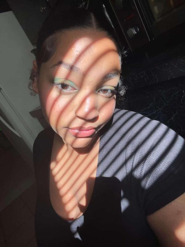 Review Thumbnail Image 0 382495126