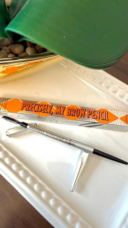 Customer carousel item 12.