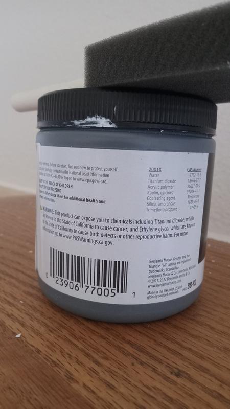 Benjamin Moore® Color Sample 8 oz. Blue Daisy 2062-40 | Benjamin Moore