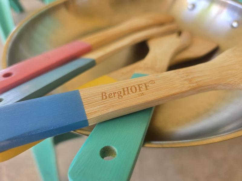 Customer carousel item 1.