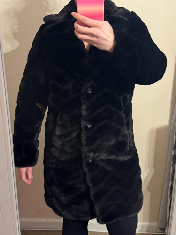 Customer photo for "Chic, warm jacket!"