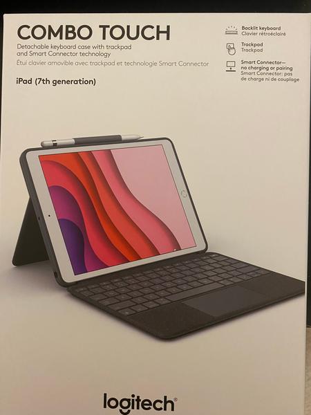 Logitech Combo Touch Keyboard Folio for Apple iPad 10.2 (7th, 8th & 9th  Gen) with Detachable Backlit Keyboard Graphite 920-009608 - Best Buy