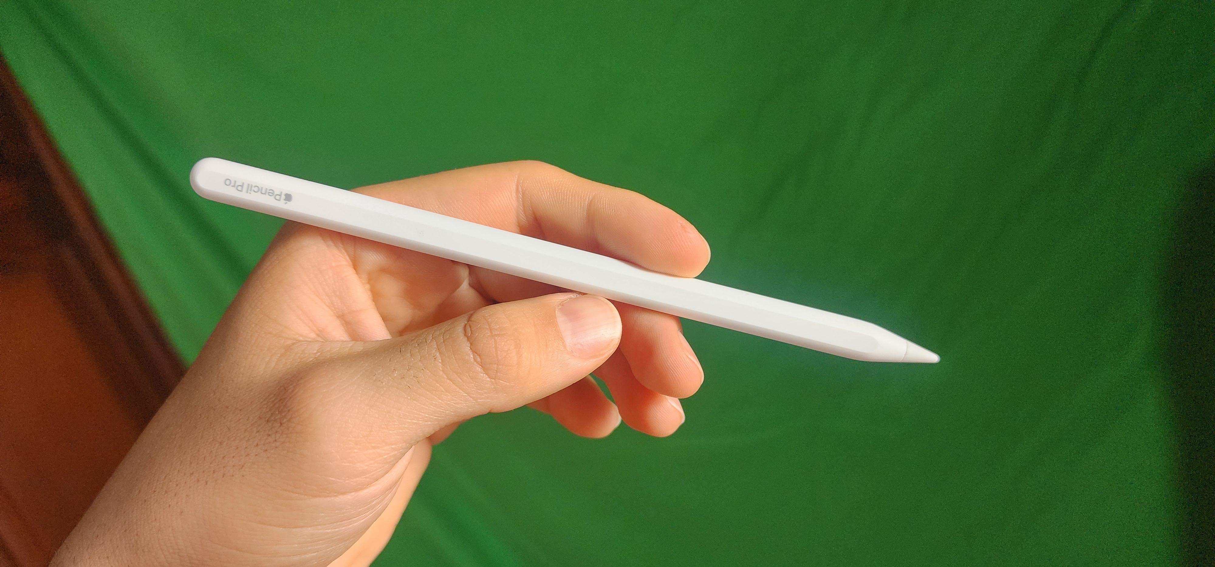 Apple Pencil Pro for iPad - White | Best Buy Canada