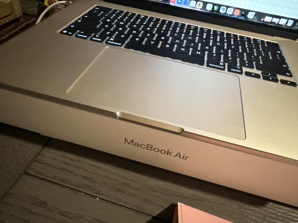 Apple MacBook Air 15 inch Laptop M5 chip with 10 core CPU and 10