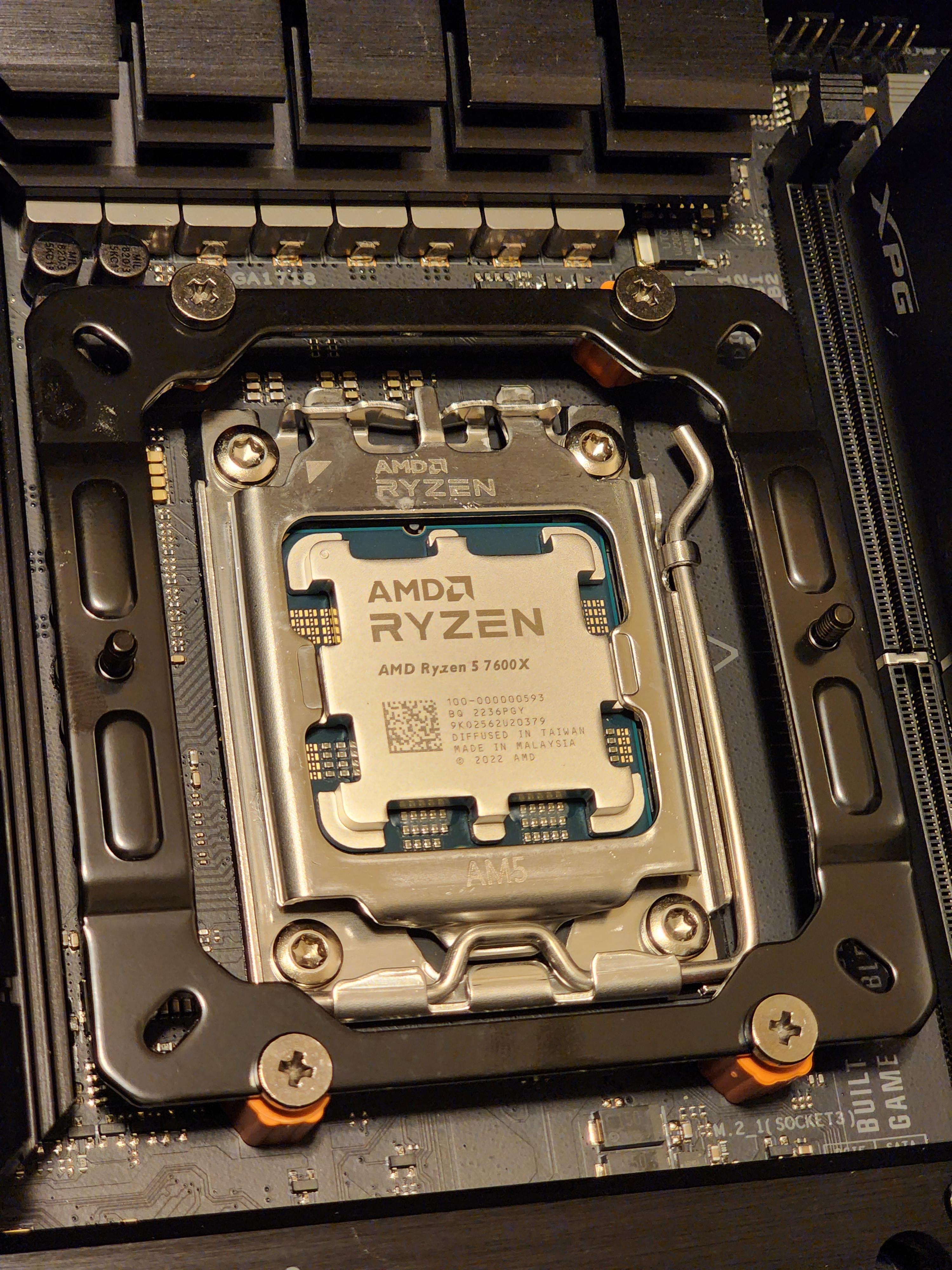 AMD Ryzen 5 7600X 6-Core 4.7GHz AM5 Processor | Best Buy Canada