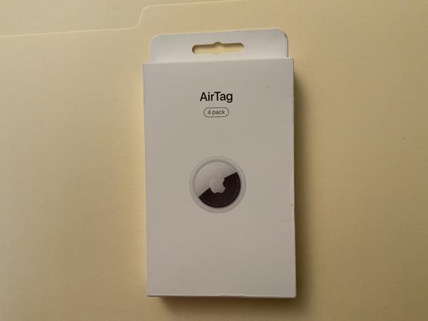 Apple AirTag 4 pack (2nd generation) 2026 White - Best Buy