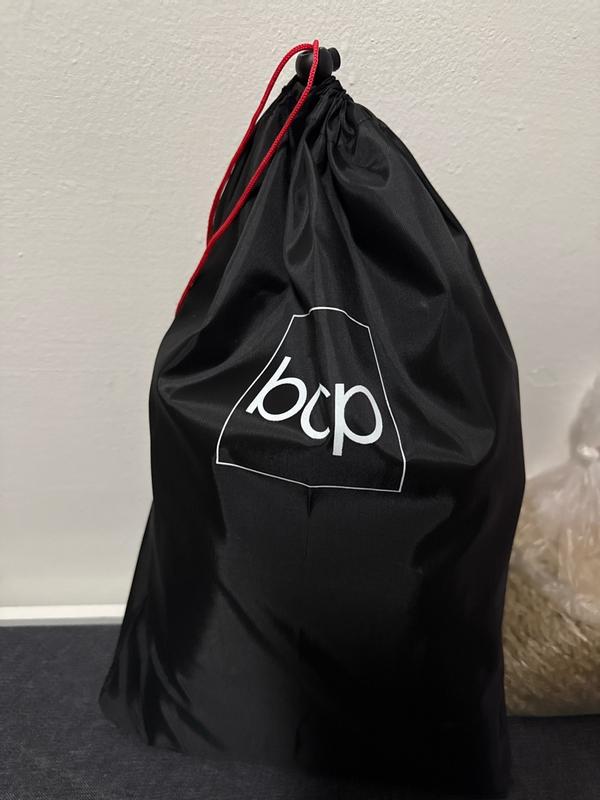 Customer carousel item 9.