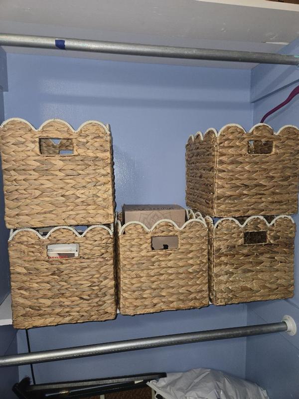 Customer carousel item 11.
