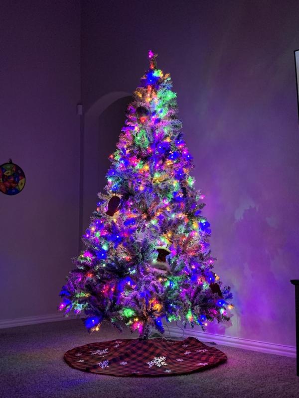 格安SALEスタート！ Artificial Flocked Snow Pre-Lit Pine w Tree Christmas デュエルマスターズ