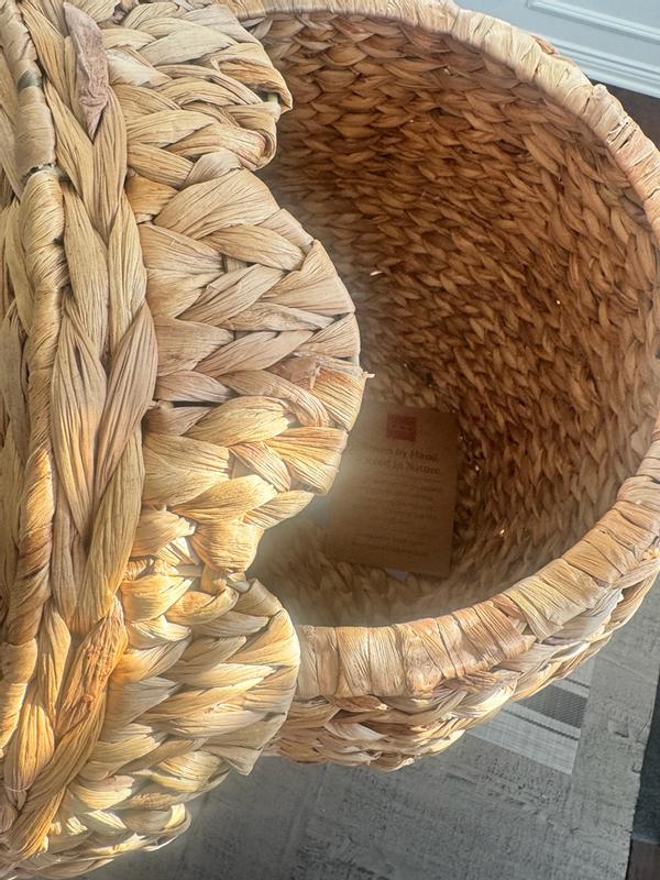 Customer carousel item 6.